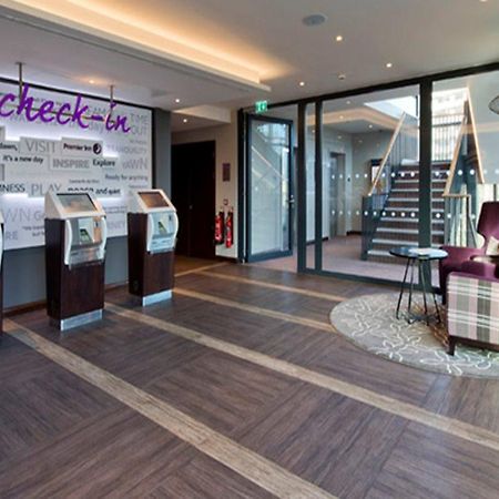 Premier Inn Staines Upon Thames 외부 사진